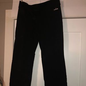YOGA PANTS